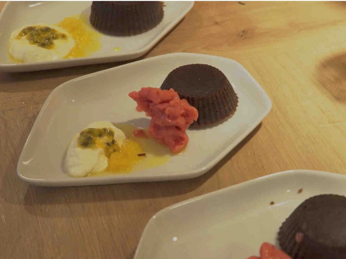 Schokoladenmalheur und Erdbeereis - Rezept - Bild Nr. 2