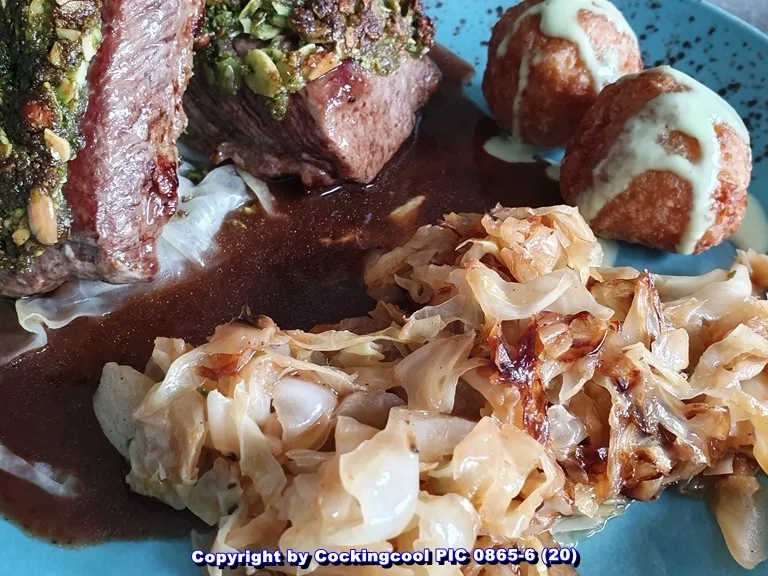 Rezept: Lammlachs- Spitzkohl- Reismurmeln = kochbar Challenge 8.0 (August 2019) Bild Nr. 8569 Lammlachs- Spitzkohl- Reismurmeln = kochbar Challenge 8.0 (August 2019) - Rezept - Bild Nr. 8569