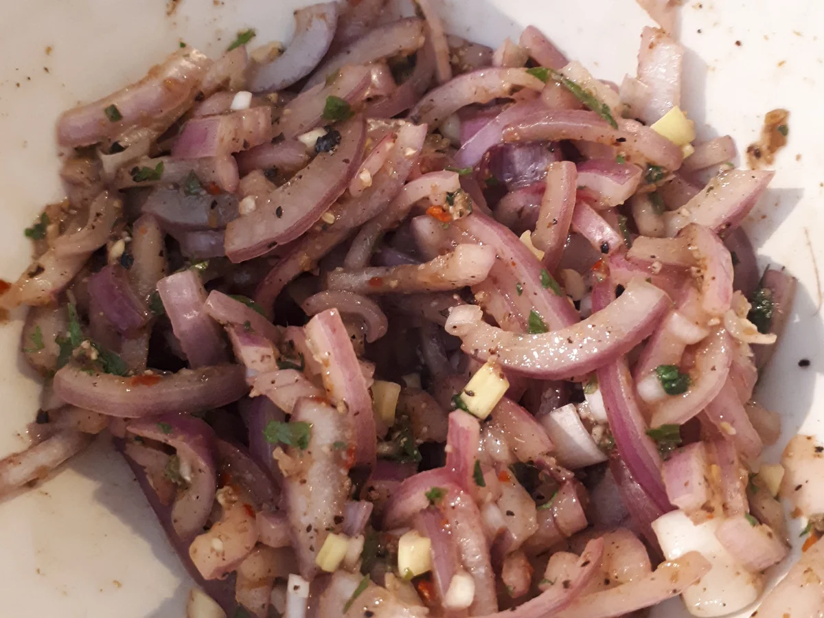 indisch: Masoor Dal, Masala Kanda at plain Paratha - Rezept - Bild Nr. 8539