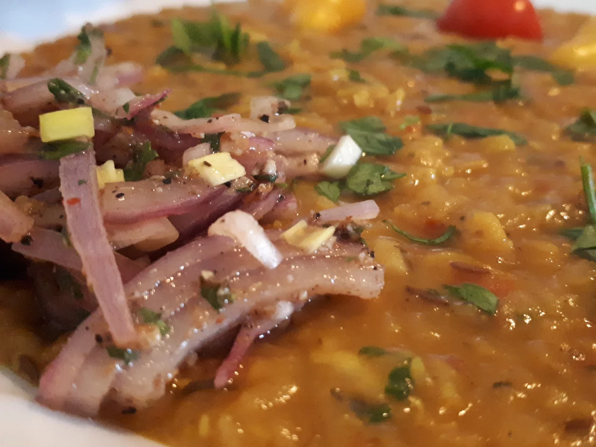 indisch: Masoor Dal, Masala Kanda at plain Paratha - Rezept - Bild Nr. 8544