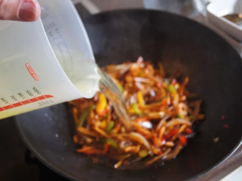 Garnelen-Gemüse-Wok mit Basmatireis - Rezept - Bild Nr. 12