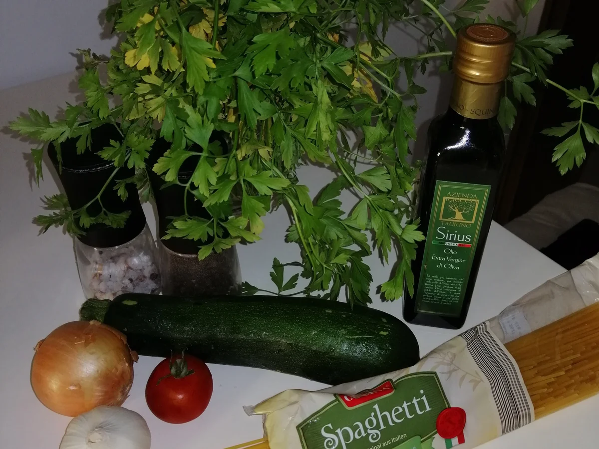 Nudeln mit schneller Avocado Soße - Rezept - Bild Nr. 8534