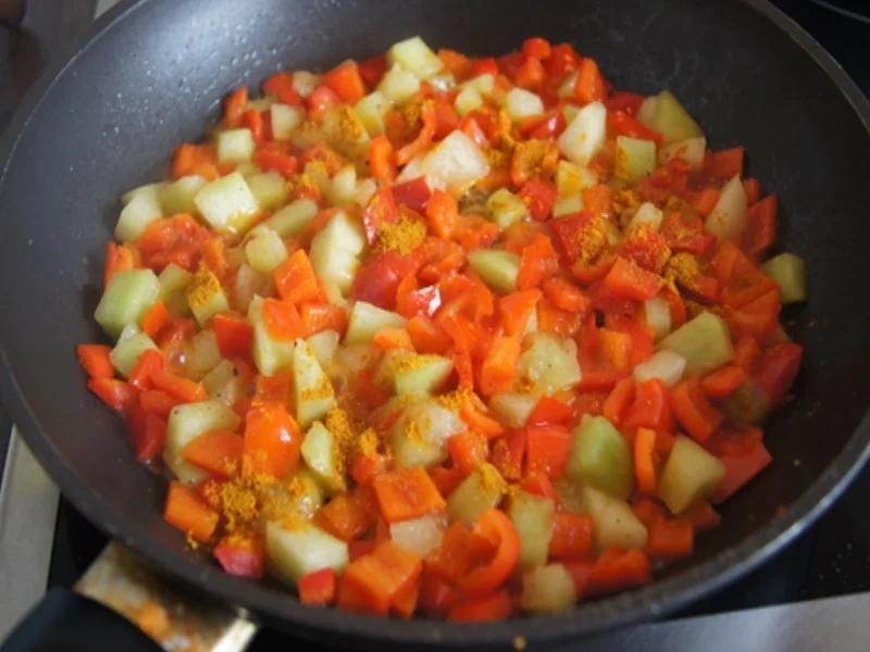 Rezept: Spitzpaprika-Honigmelonen-Salsa mit Rotbarschfilet und Honigmelonen-Spalten Bild Nr. 8573 Spitzpaprika-Honigmelonen-Salsa mit Rotbarschfilet und Honigmelonen-Spalten - Rezept - Bild Nr. 8573