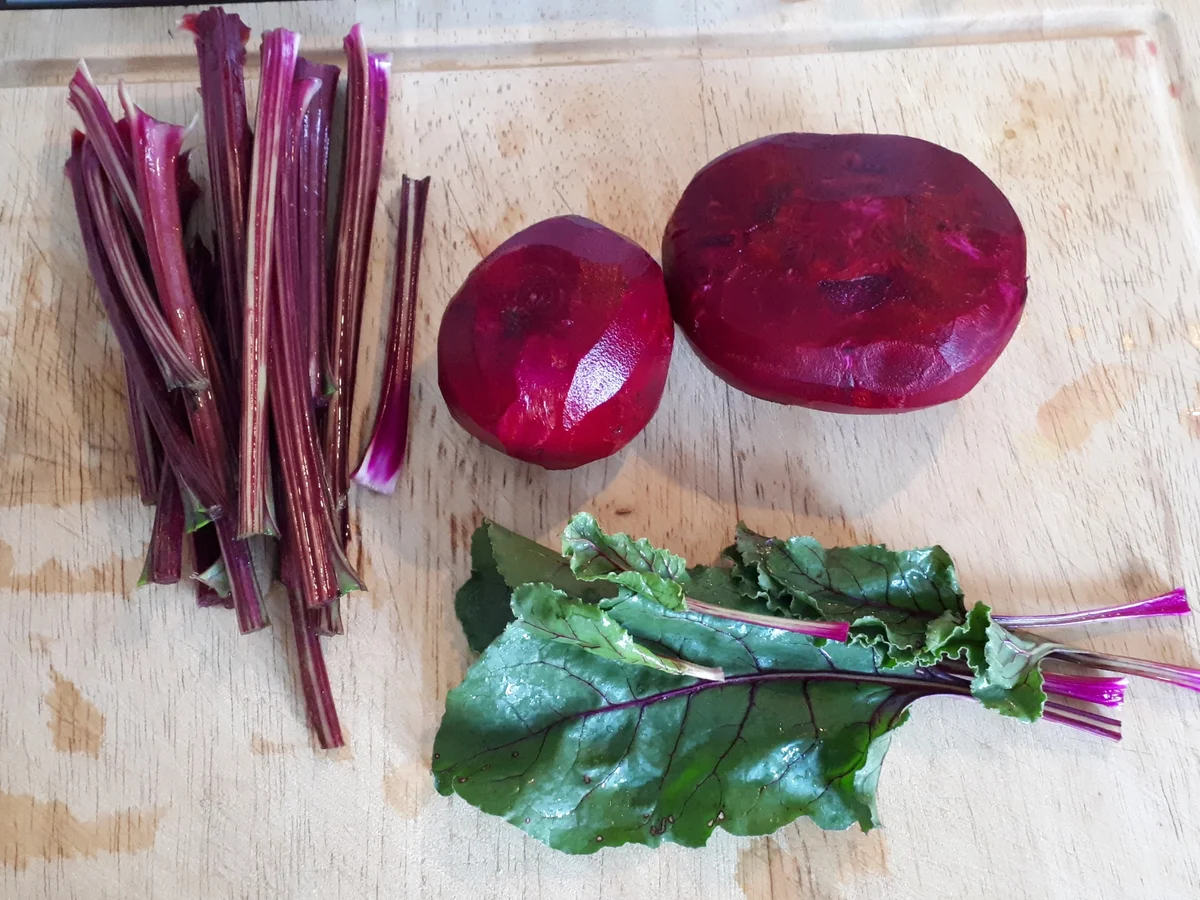 Rote Bete Risotto mit Kräuter-Zwiebel-Salat - Rezept - Bild Nr. 8568