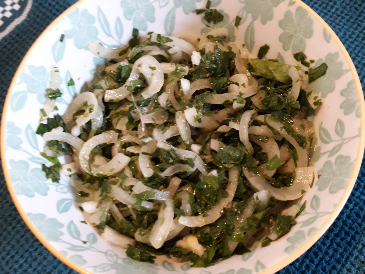 Rote Bete Risotto mit Kräuter-Zwiebel-Salat - Rezept - Bild Nr. 8574