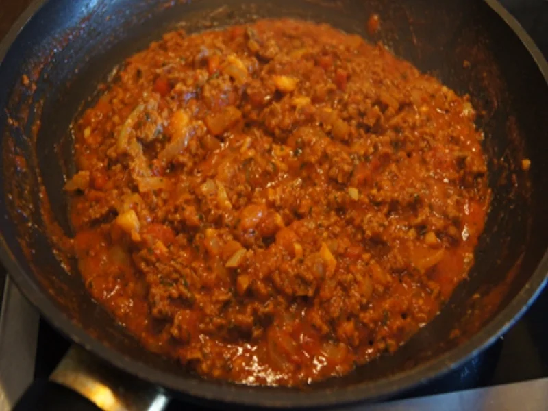 Frühkartoffeln mit herzhafter Hacksauce - Rezept - Bild Nr. 25