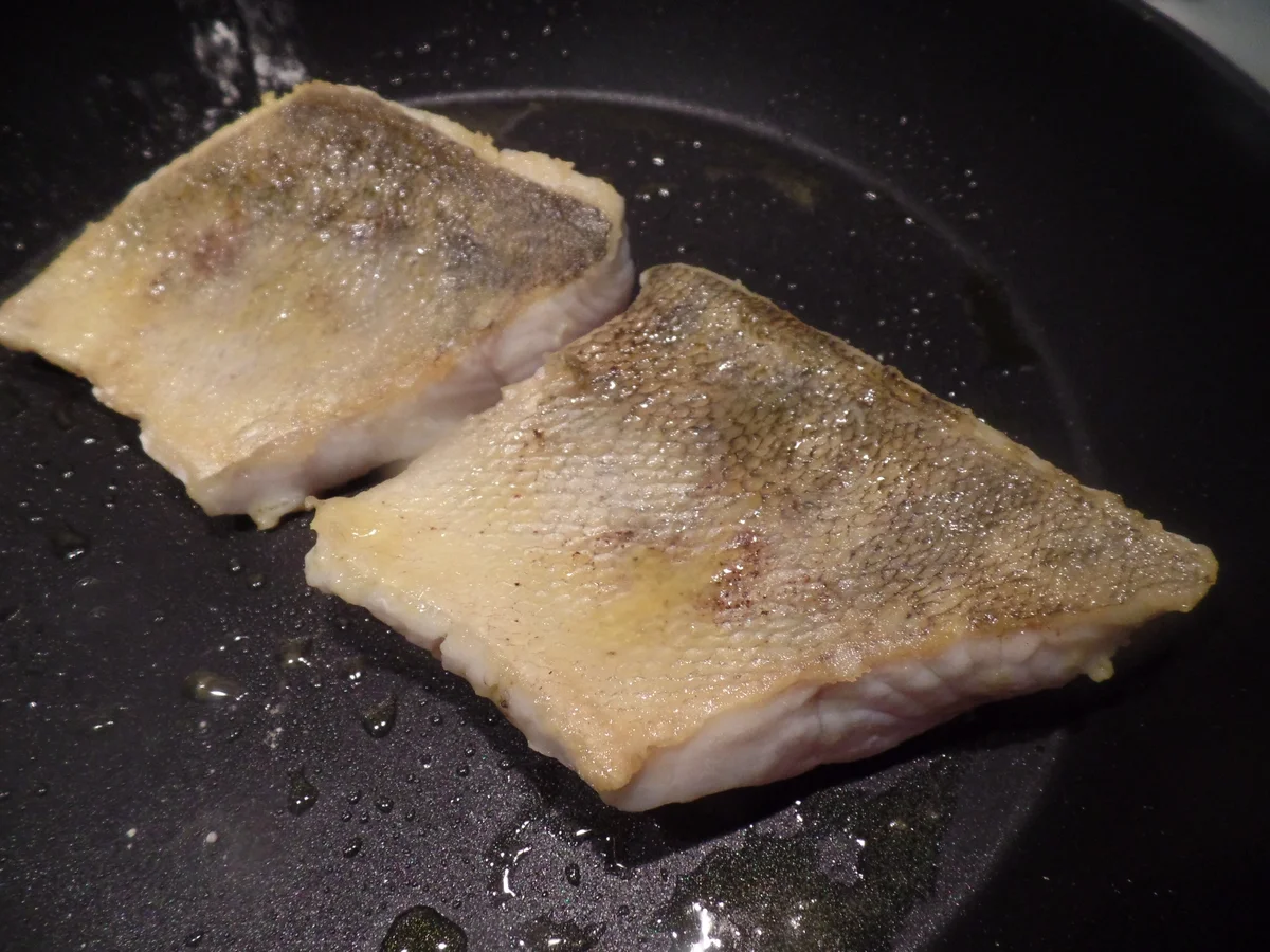 Rezept: Zander auf Kartoffel-Pilz -Salat Bild Nr. 8586 Zander auf Kartoffel-Pilz -Salat - Rezept - Bild Nr. 8586