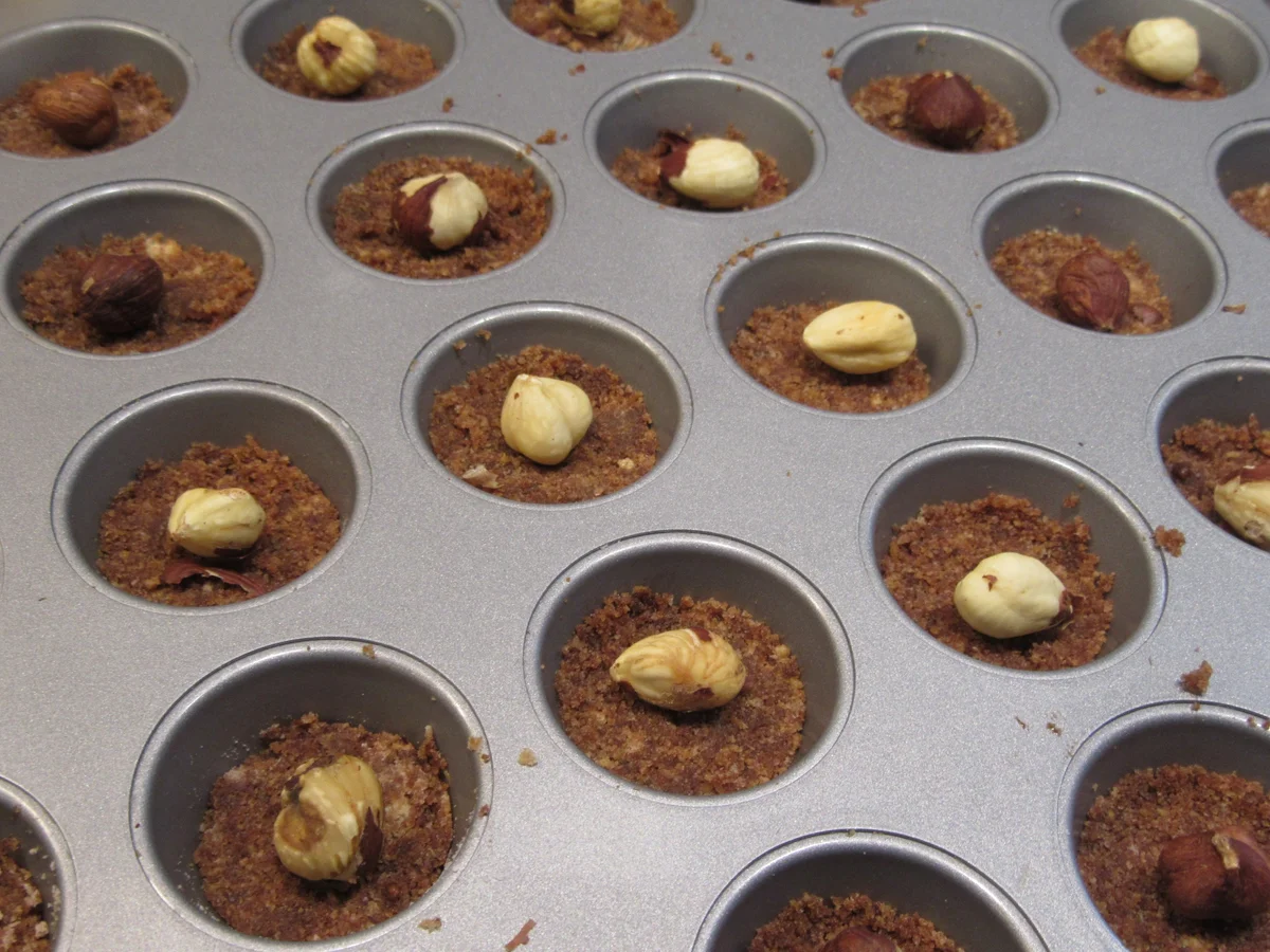 Konfekt: Nuss-Busserl - Rezept - Bild Nr. 8611