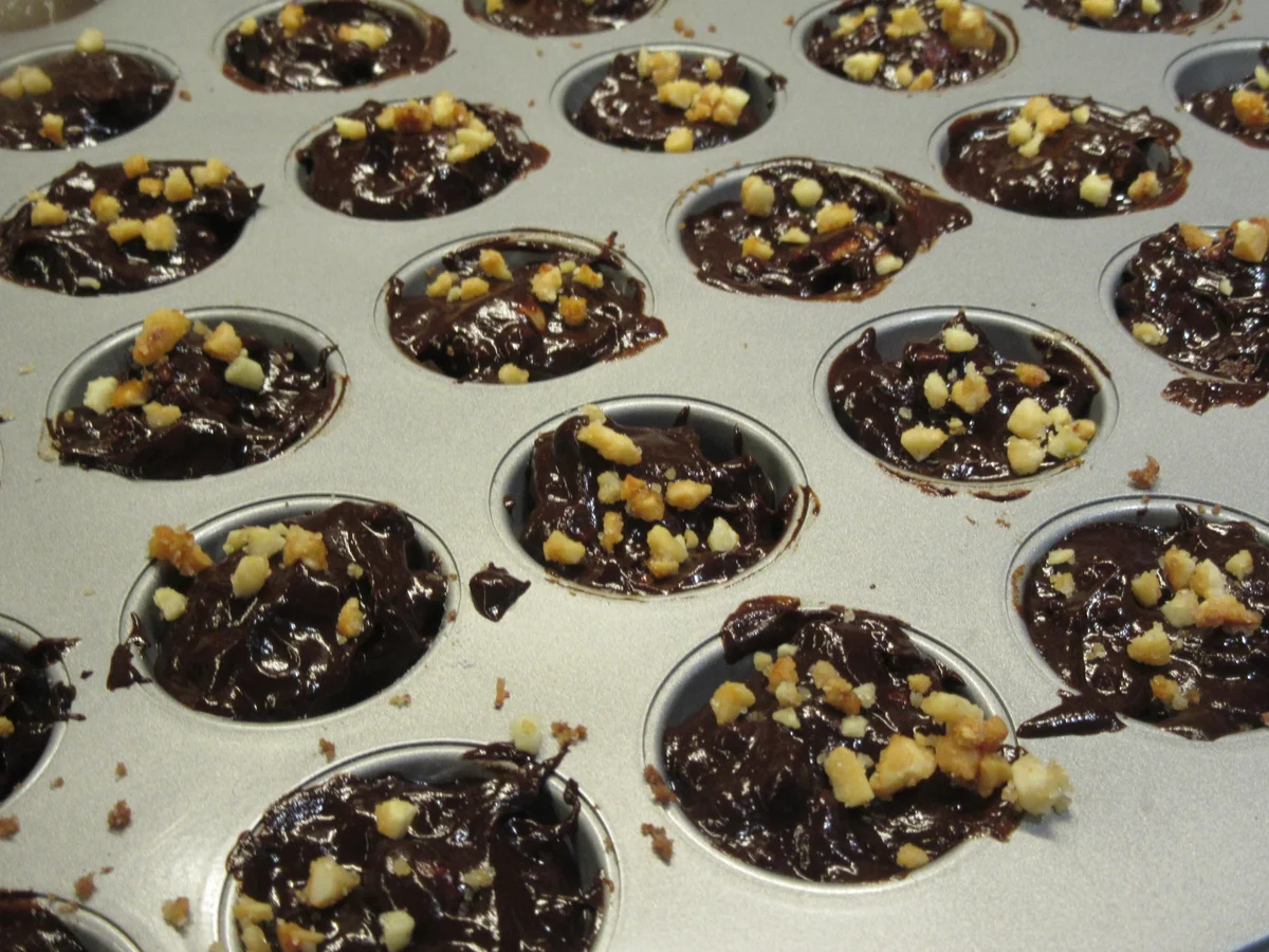 Konfekt: Nuss-Busserl - Rezept - Bild Nr. 8615