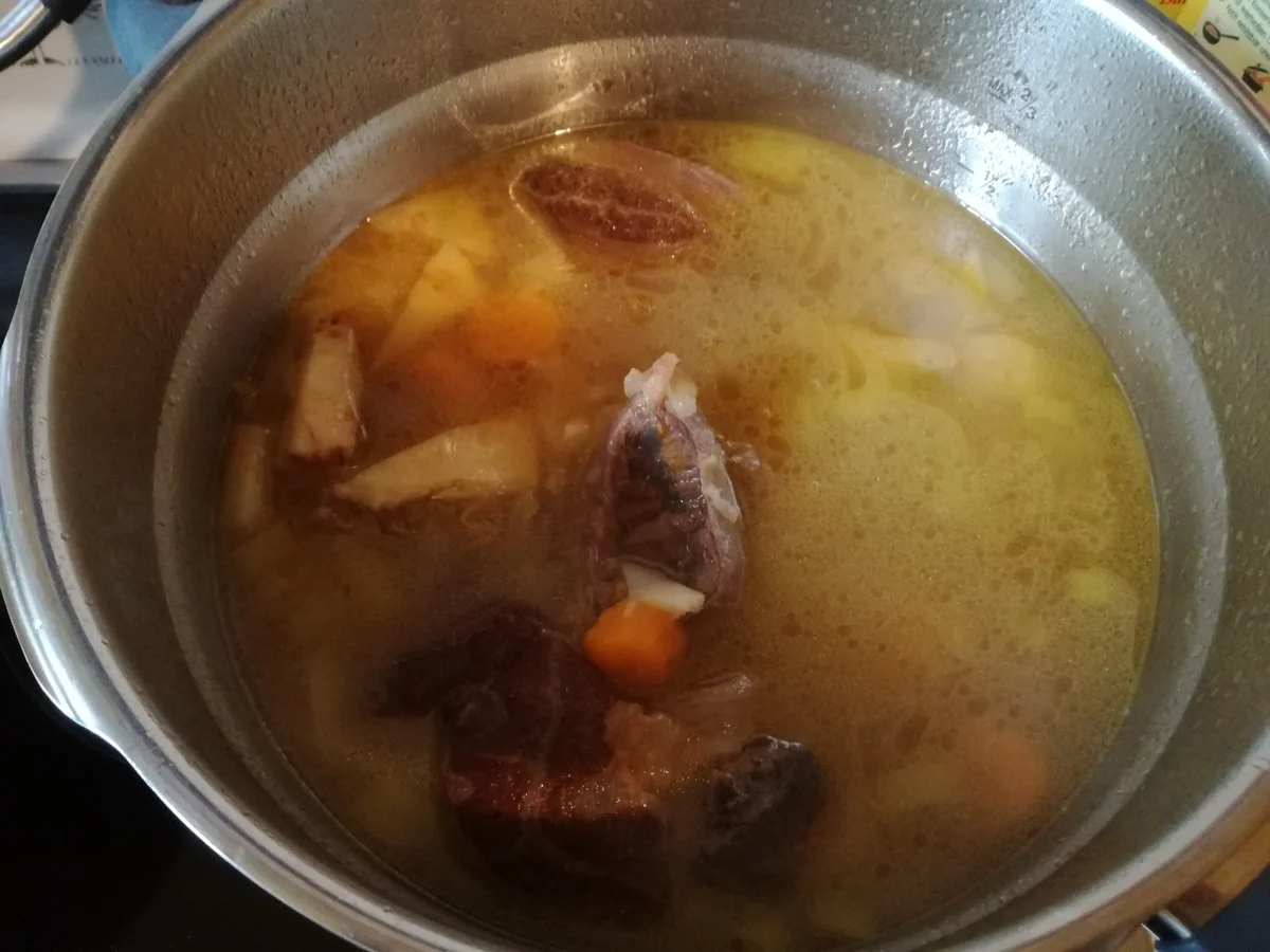 Rezept: Kartoffelsuppe mit Rindfleisch Bild Nr. 8615 Kartoffelsuppe mit Rindfleisch - Rezept - Bild Nr. 8615