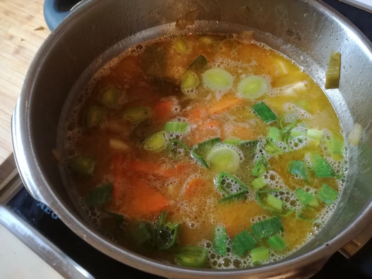 Rezept: Kartoffelsuppe mit Rindfleisch Bild Nr. 8618 Kartoffelsuppe mit Rindfleisch - Rezept - Bild Nr. 8618