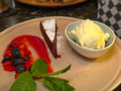 Kalter Schokokuchen mit hausgemachtem Vanilleeis - Rezept - Bild Nr. 2