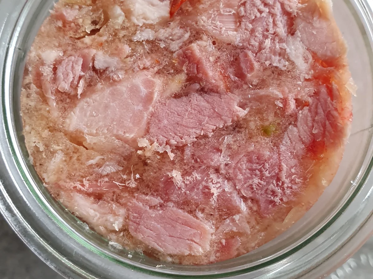 Rezept: Schweinskopfsülze aus eigener Herstellung Bild Nr. 8616 Schweinskopfsülze aus eigener Herstellung - Rezept - Bild Nr. 8616