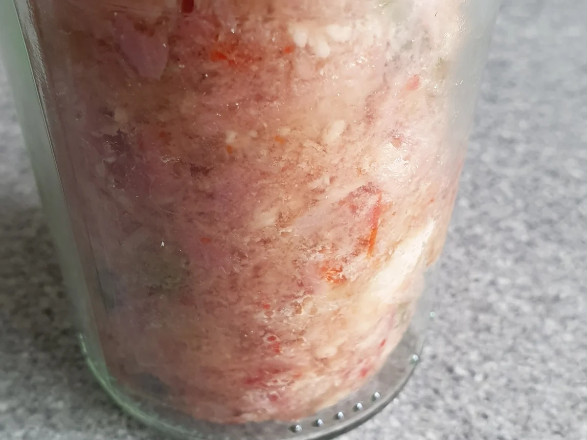 Rezept: Schweinskopfsülze aus eigener Herstellung Bild Nr. 8620 Schweinskopfsülze aus eigener Herstellung - Rezept - Bild Nr. 8620