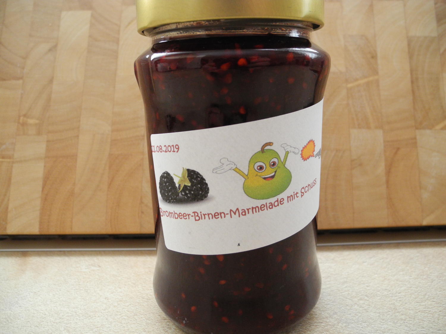 Brombeer-Birnen-Marmelade mit Schuss - Rezept - kochbar.de