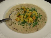 Rezept: Suppen: Cremige Waldpilzsuppe Bild Nr. 8638 Suppen: Cremige Waldpilzsuppe - Rezept - Bild Nr. 8638