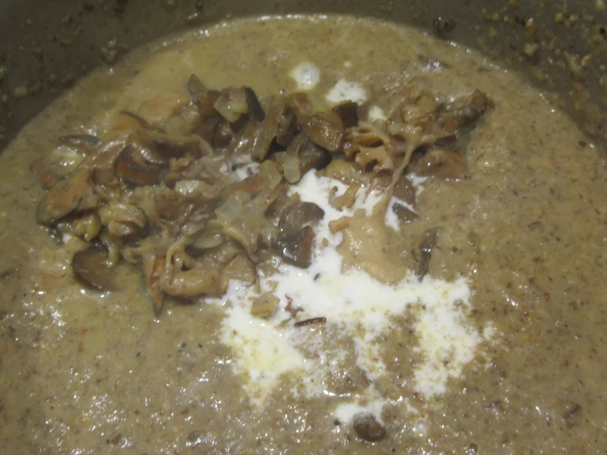 Suppen: Cremige Waldpilzsuppe - Rezept - Bild Nr. 8642