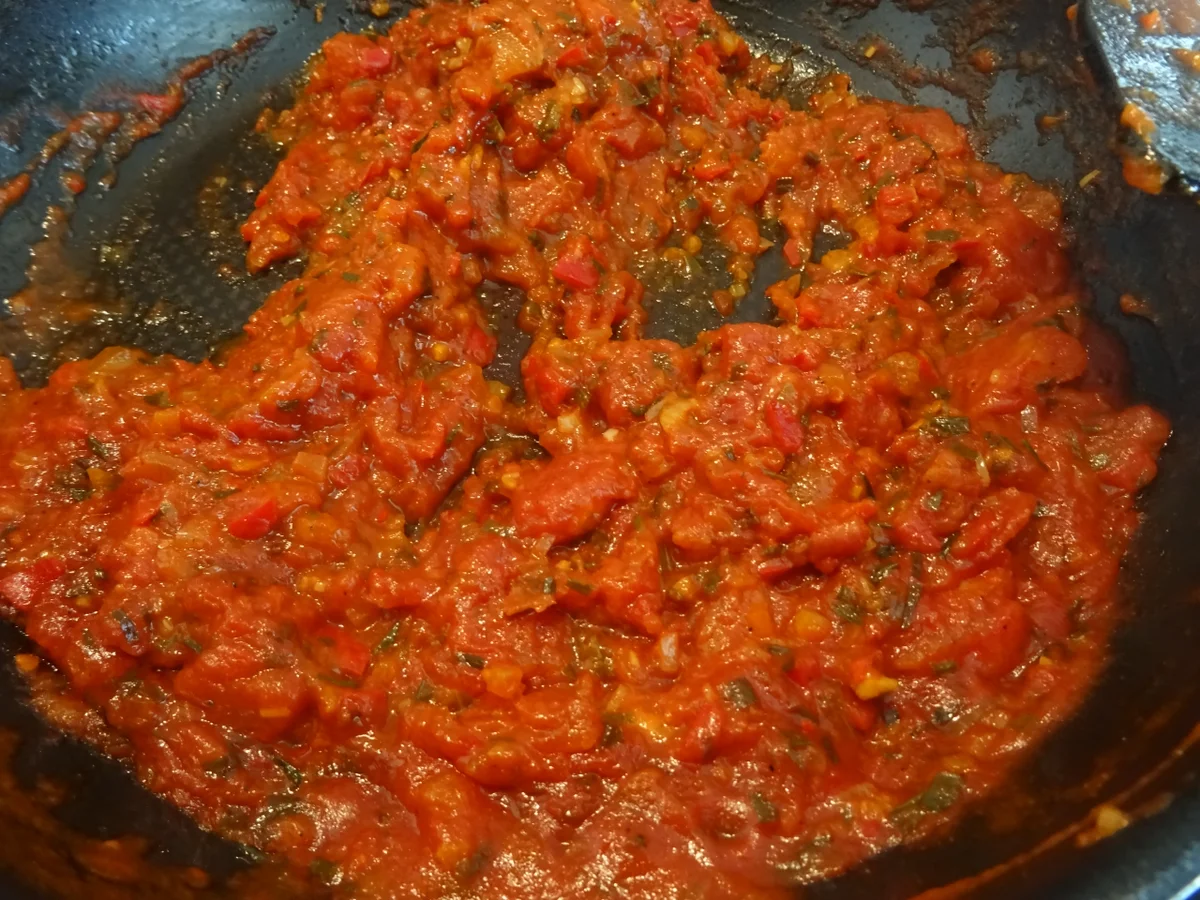 Patatas Bravas mit Aioli und scharfer Salsa - Rezept - Bild Nr. 8655