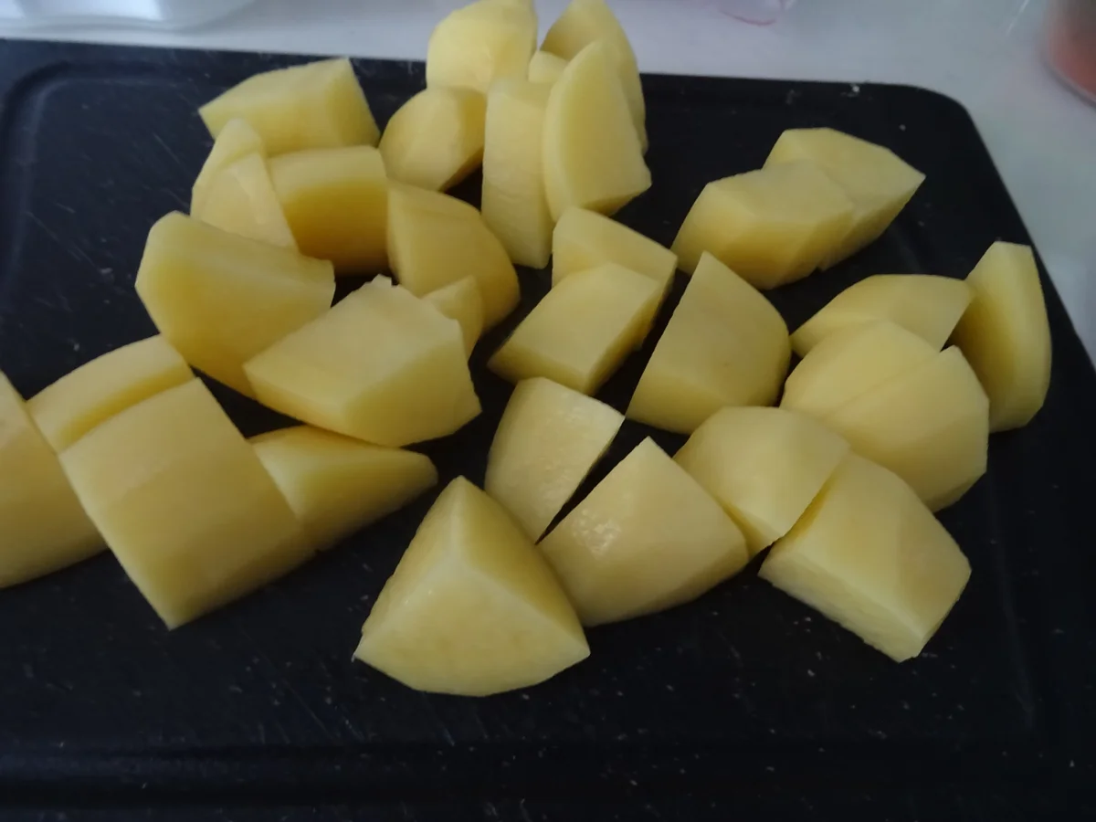 Patatas Bravas mit Aioli und scharfer Salsa - Rezept - Bild Nr. 8659