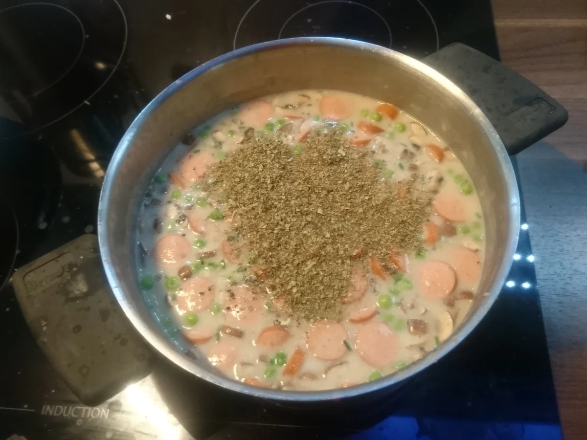 Rezept: Gemüse-Rahm-Süppchen Bild Nr. 8653 Gemüse-Rahm-Süppchen - Rezept - Bild Nr. 8653