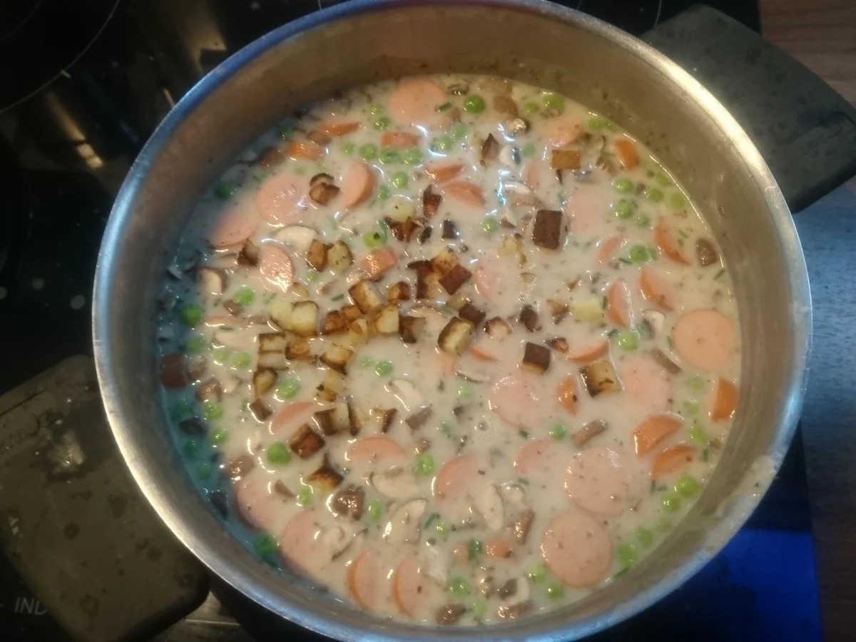 Rezept: Gemüse-Rahm-Süppchen Bild Nr. 8654 Gemüse-Rahm-Süppchen - Rezept - Bild Nr. 8654