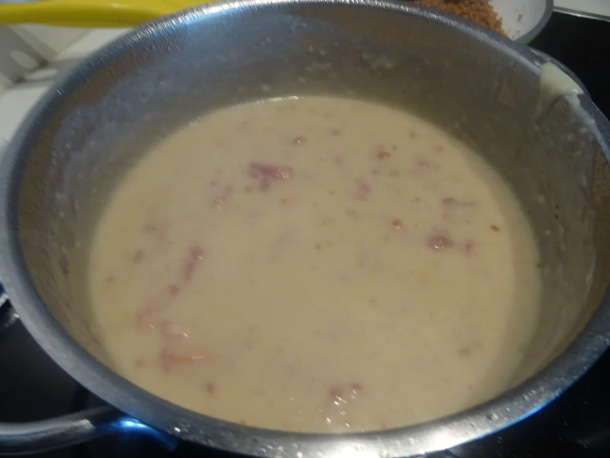 Kartoffel-Klößchen gefüllt, mit Specksoße - Rezept - Bild Nr. 10