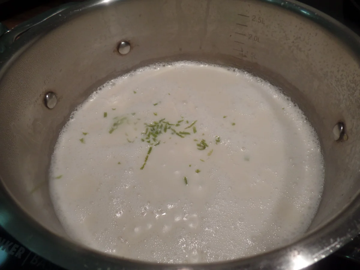 Rezept: Kokos-Cotta mit Passionsfrucht Bild Nr. 8709 Kokos-Cotta mit Passionsfrucht - Rezept - Bild Nr. 8709