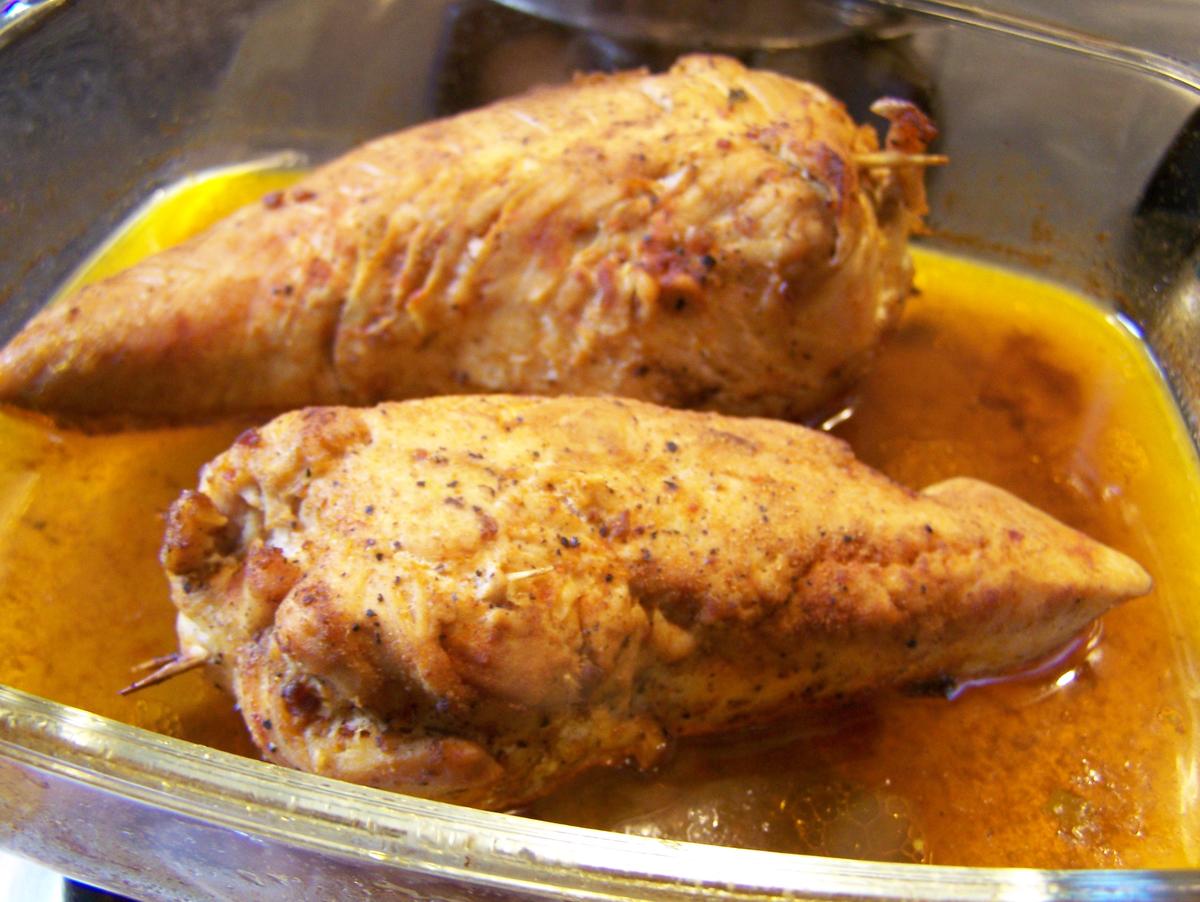 Hühnerfilet gefüllt,  in einer Porreespecksauce - Rezept - Bild Nr. 8722