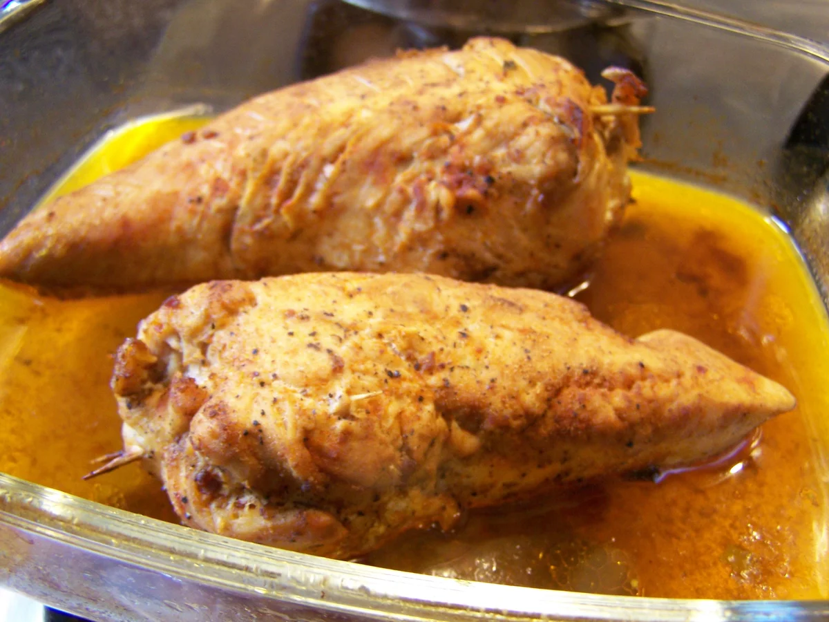 Hühnerfilet gefüllt,  in einer Porreespecksauce - Rezept - Bild Nr. 8722