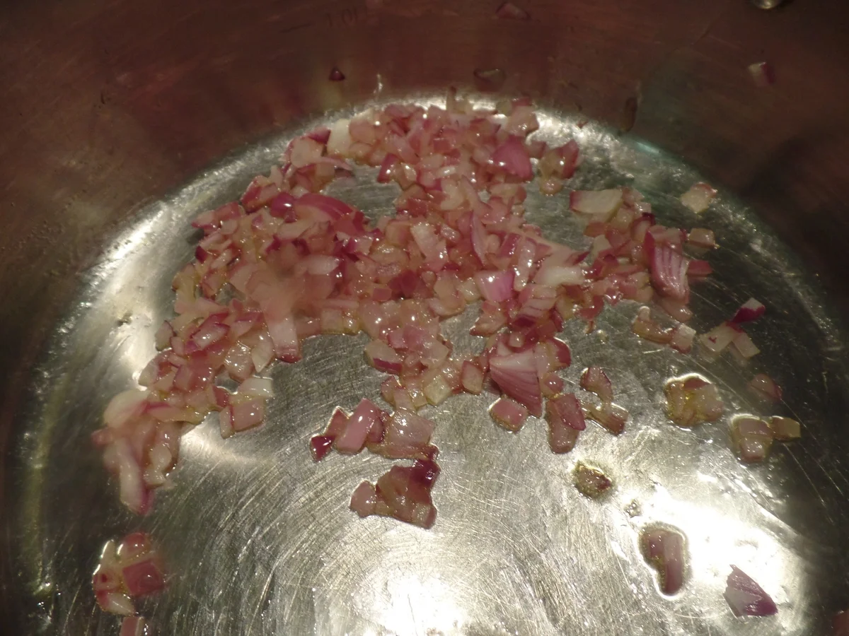 Bandnudeln mit Champigons-Spinat-Frischkäsesauce und Spiegeleiern - Rezept - Bild Nr. 8751