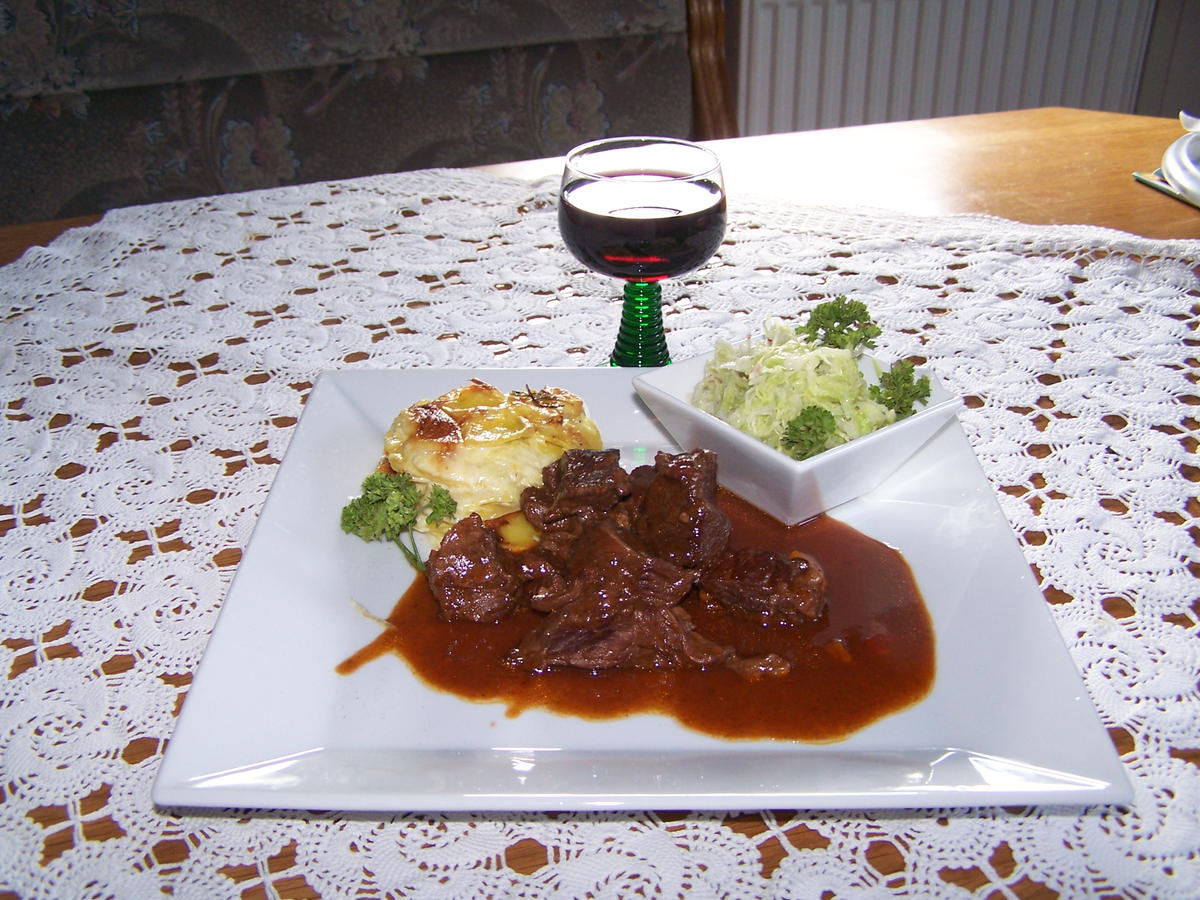 -Rotwein Gulasch ,,kochbar Challenge 9.0 September - Rezept - kochbar.de