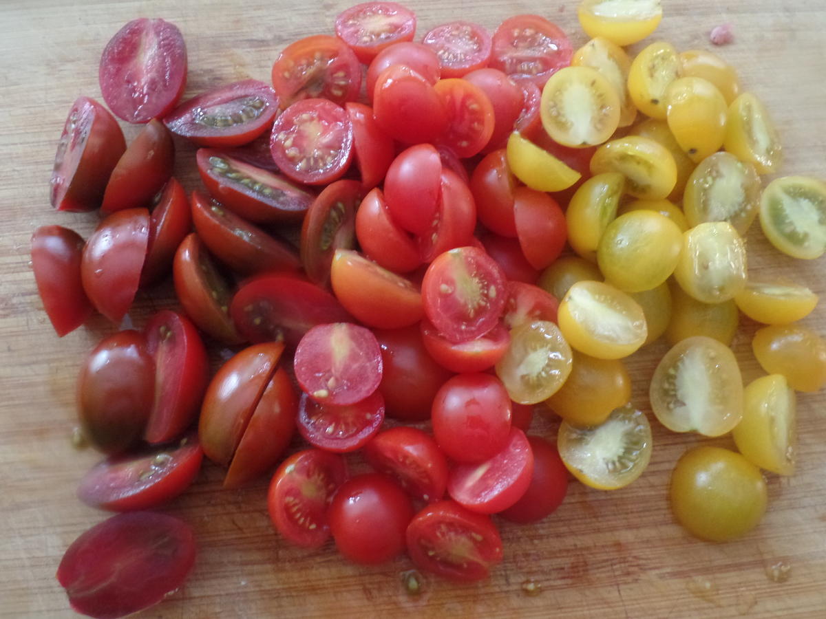 Speck-Buletten mit Tomaten-Melonen-Salat - Rezept - Bild Nr. 8783