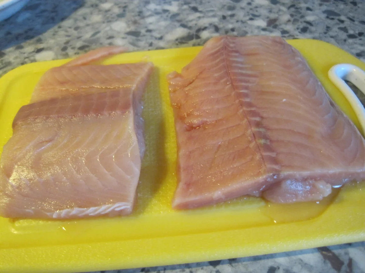 Lachs mit Blattspinat und Sahne-Tagliatelle - Rezept - Bild Nr. 8804