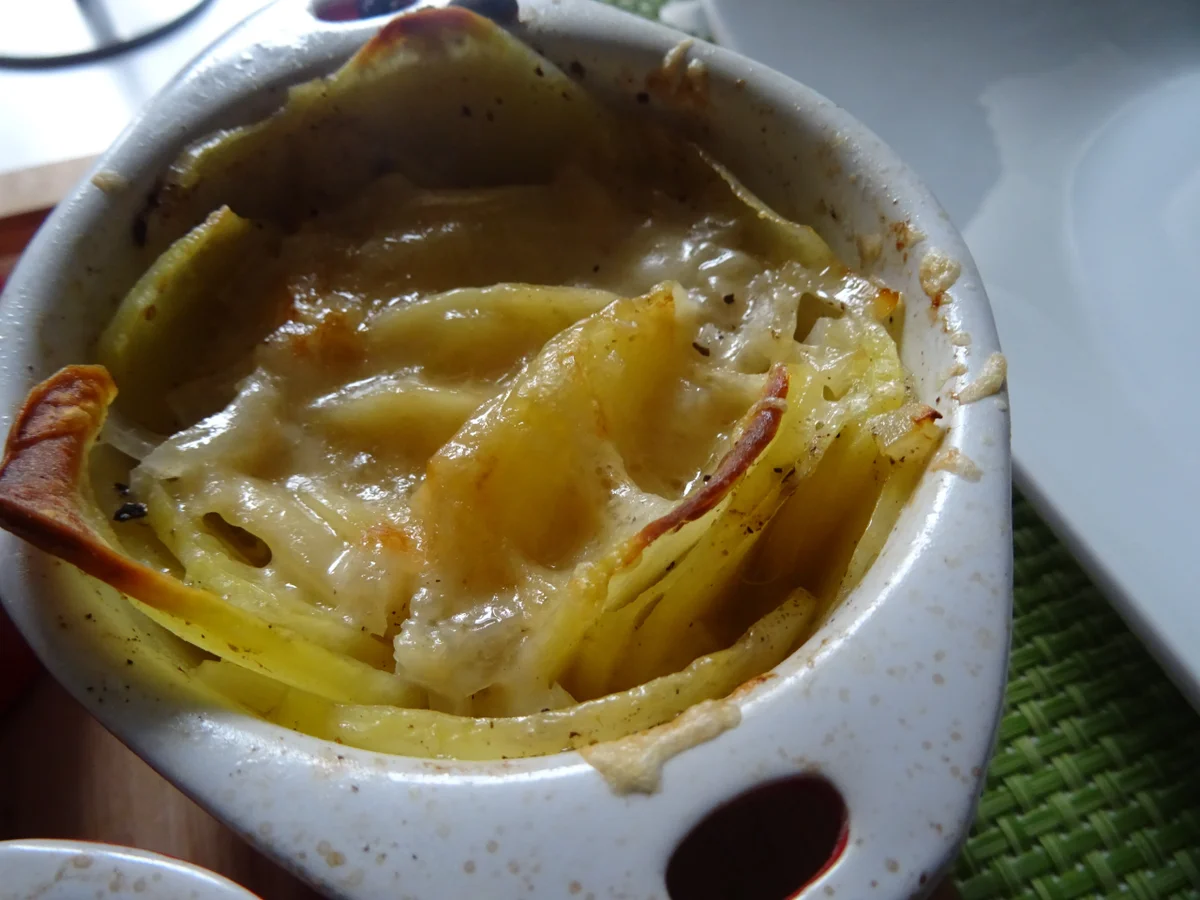 Kalbshaxe aus dem Ofen mit Bäckerinkartoffeln - Rezept - Bild Nr. 8804