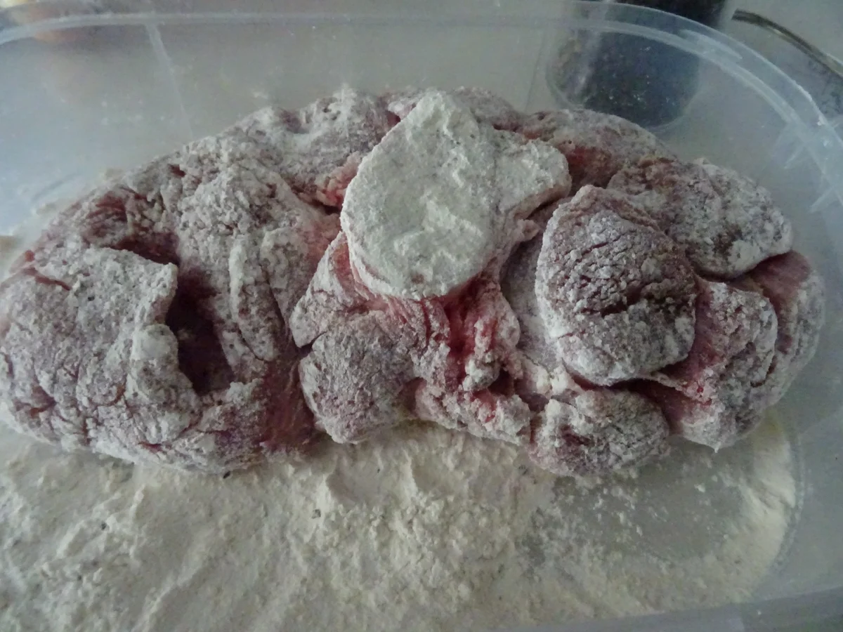 Kalbshaxe aus dem Ofen mit Bäckerinkartoffeln - Rezept - Bild Nr. 8814