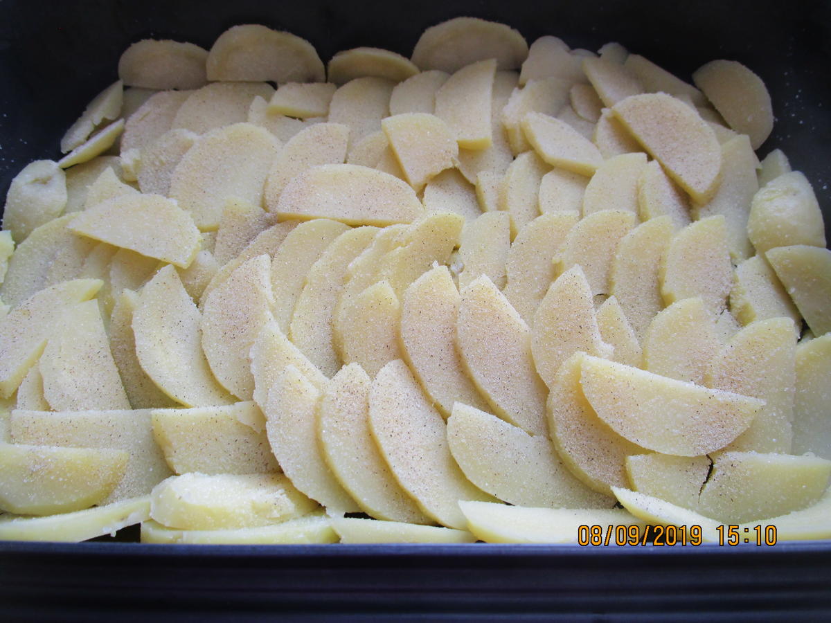 Auflauf mit Tomaten, Kartoffeln  und Thunfisch - Rezept - Bild Nr. 8808