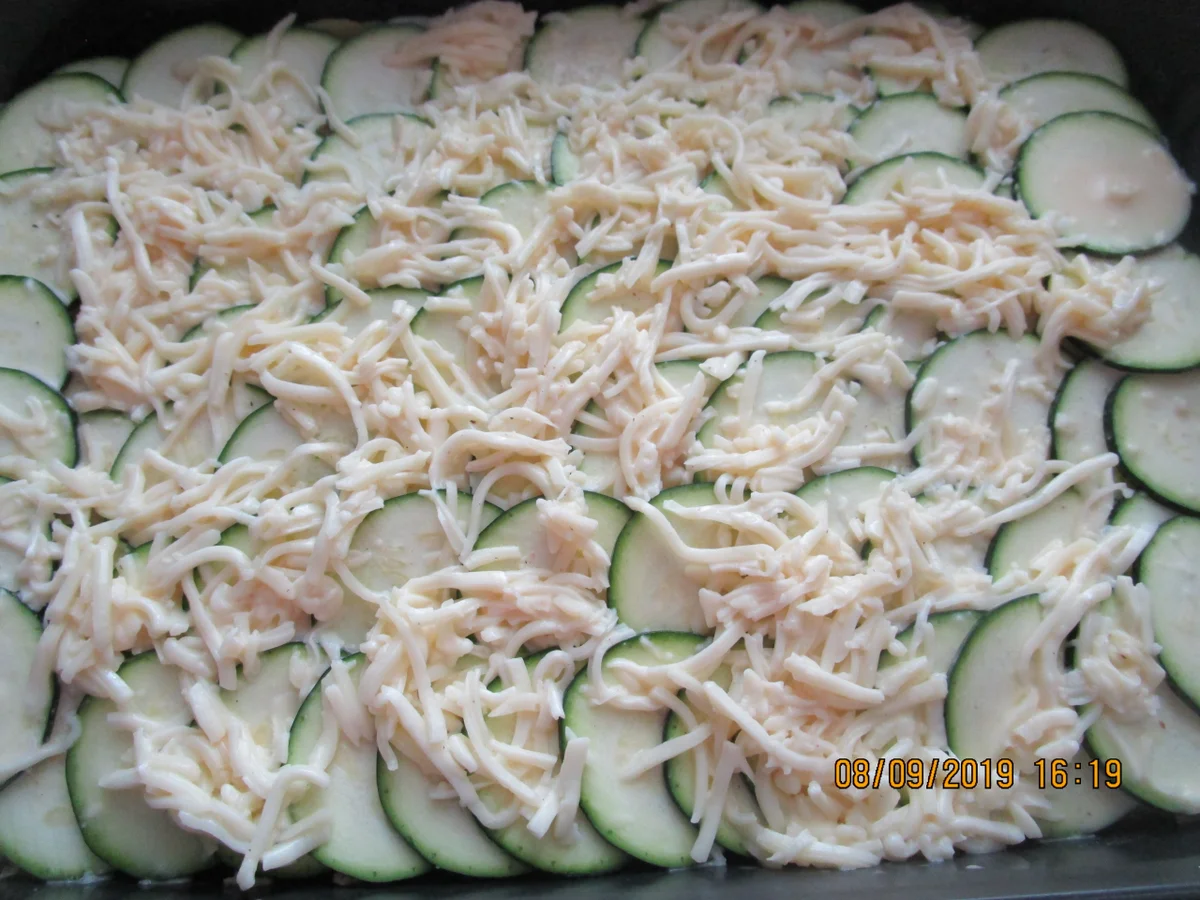 Auflauf mit Tomaten, Kartoffeln  und Thunfisch - Rezept - Bild Nr. 8814