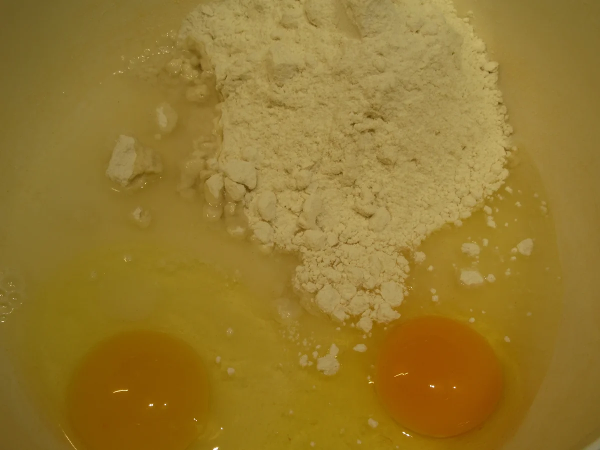 Pasta: Käsespätzle - mit Knoblauch und Schnittlauch - Rezept - Bild Nr. 8824