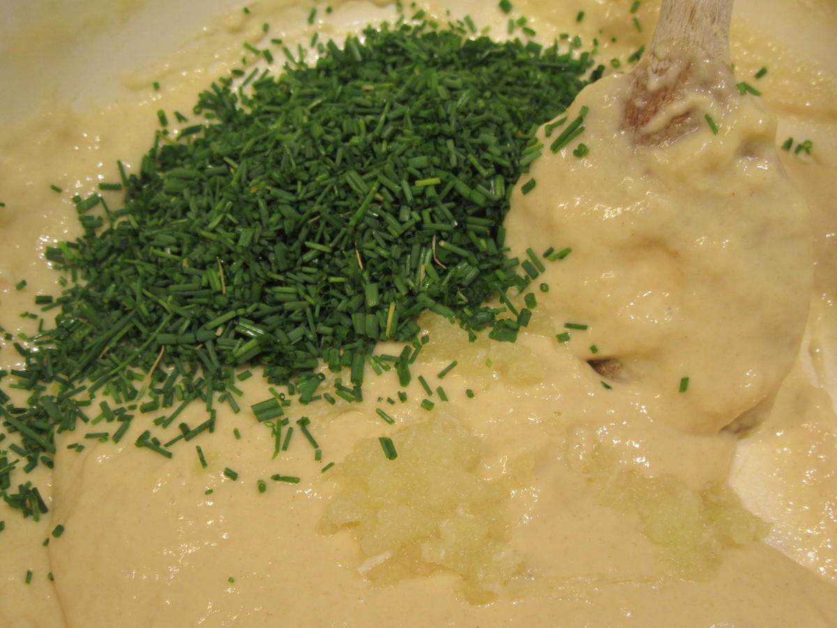 Pasta: Käsespätzle - mit Knoblauch und Schnittlauch - Rezept - Bild Nr. 8825