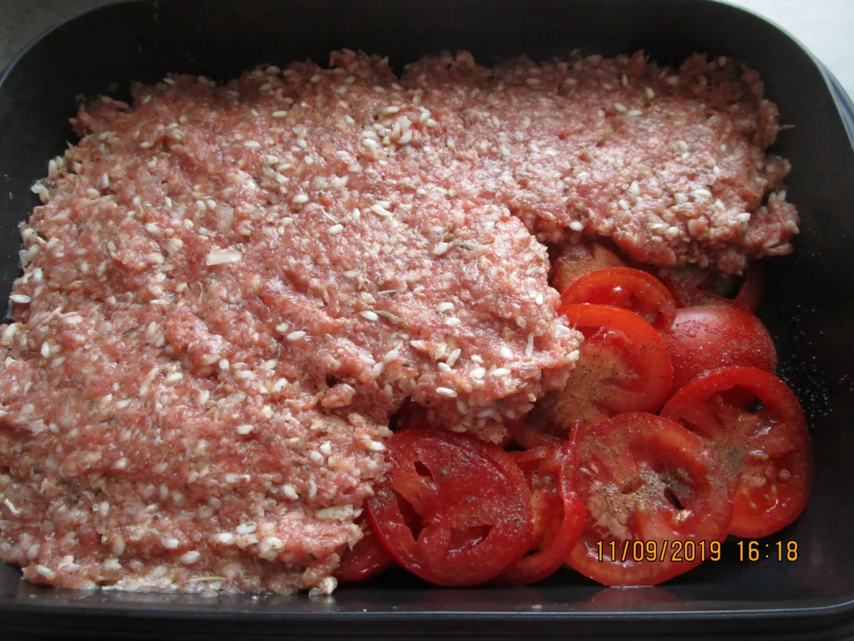 Rezept: Auflauf mit Gehacktem, Tomaten, Zucchini und Reis Bild Nr. 8863 Auflauf mit Gehacktem, Tomaten, Zucchini und Reis - Rezept - Bild Nr. 8863