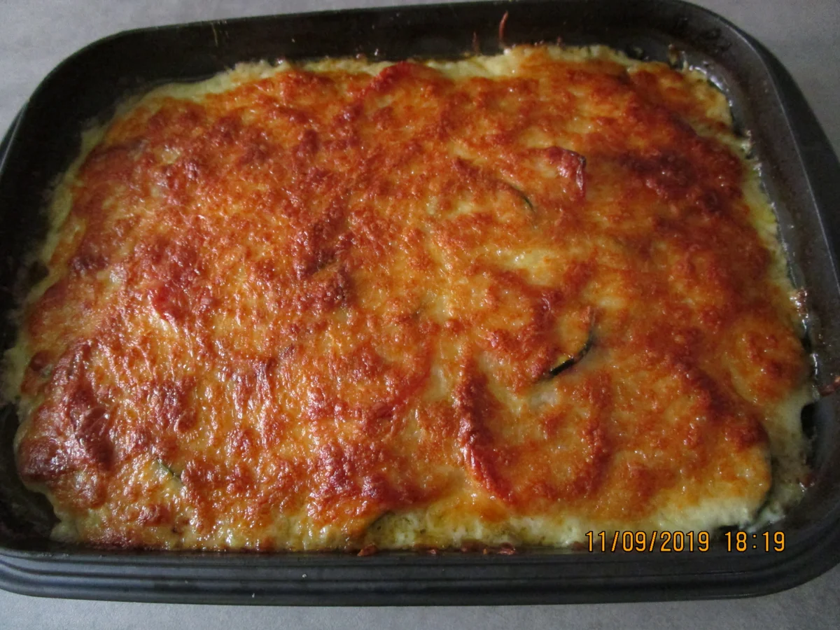 Rezept: Auflauf mit Gehacktem, Tomaten, Zucchini und Reis Bild Nr. 8873 Auflauf mit Gehacktem, Tomaten, Zucchini und Reis - Rezept - Bild Nr. 8873