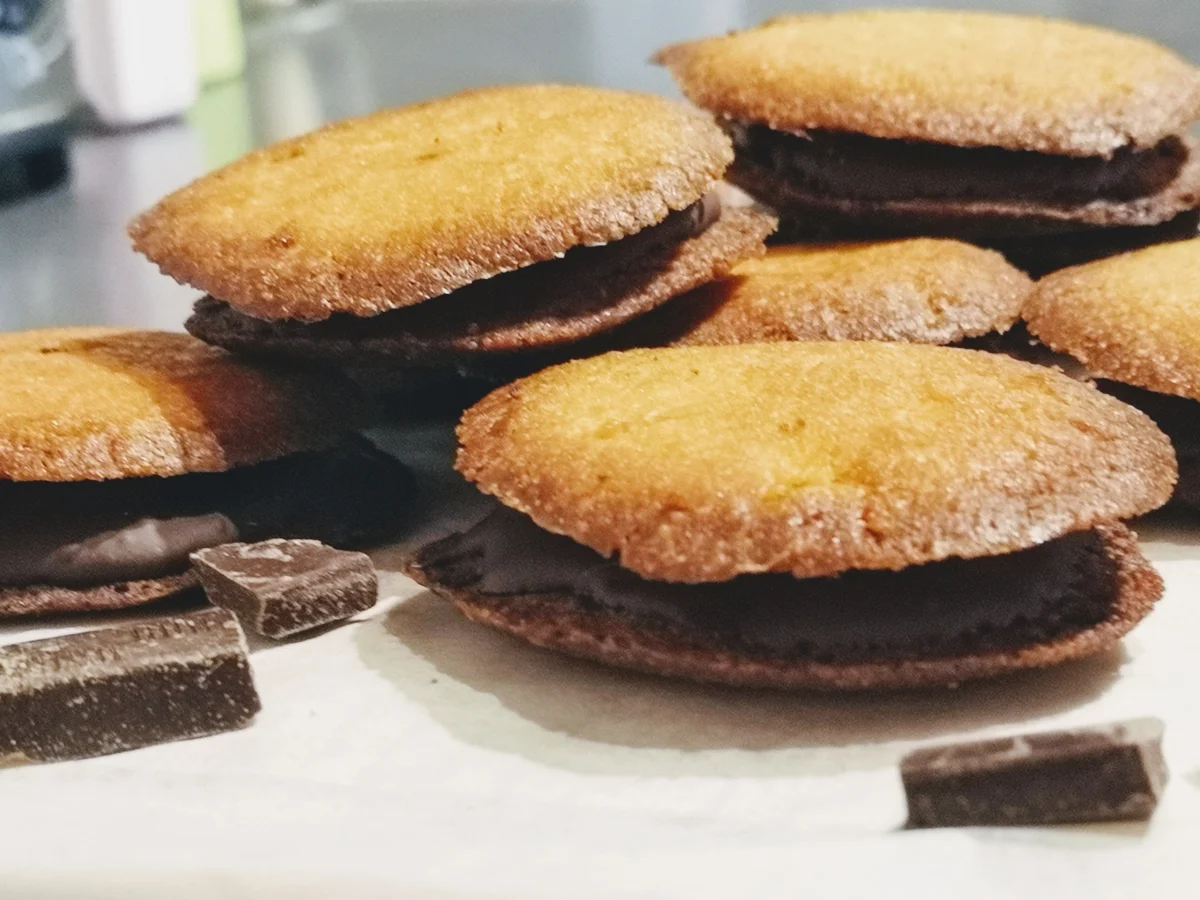 Rezept: BiNe` S SCHOKO - DOPPELKEKSE Bild Nr. 8855 BiNe` S SCHOKO - DOPPELKEKSE - Rezept - Bild Nr. 8855