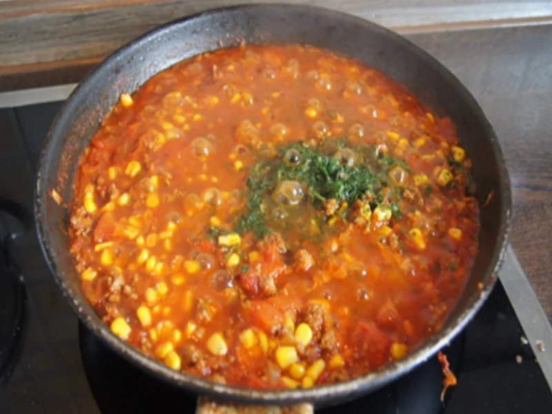 Chili con Carne mit Pellkartoffeln - Rezept - Bild Nr. 8861