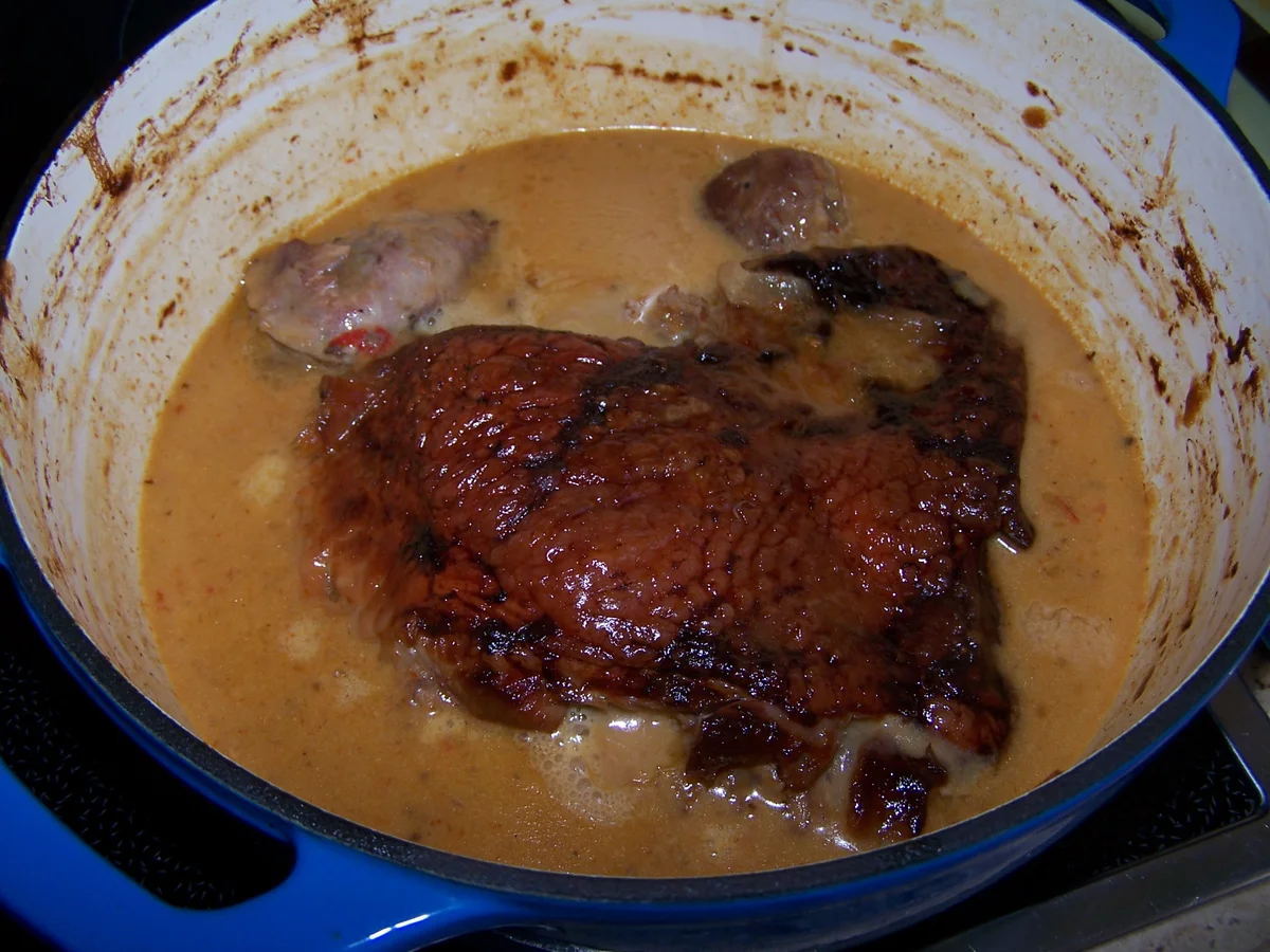 Puten Oberkeule mit einer Soße und Knödel - Rezept - Bild Nr. 8858