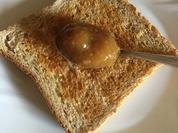 karamellisierte Pfirsichmarmelade mit einem Hauch Vanille und Thymian - Rezept - Bild Nr. 8865