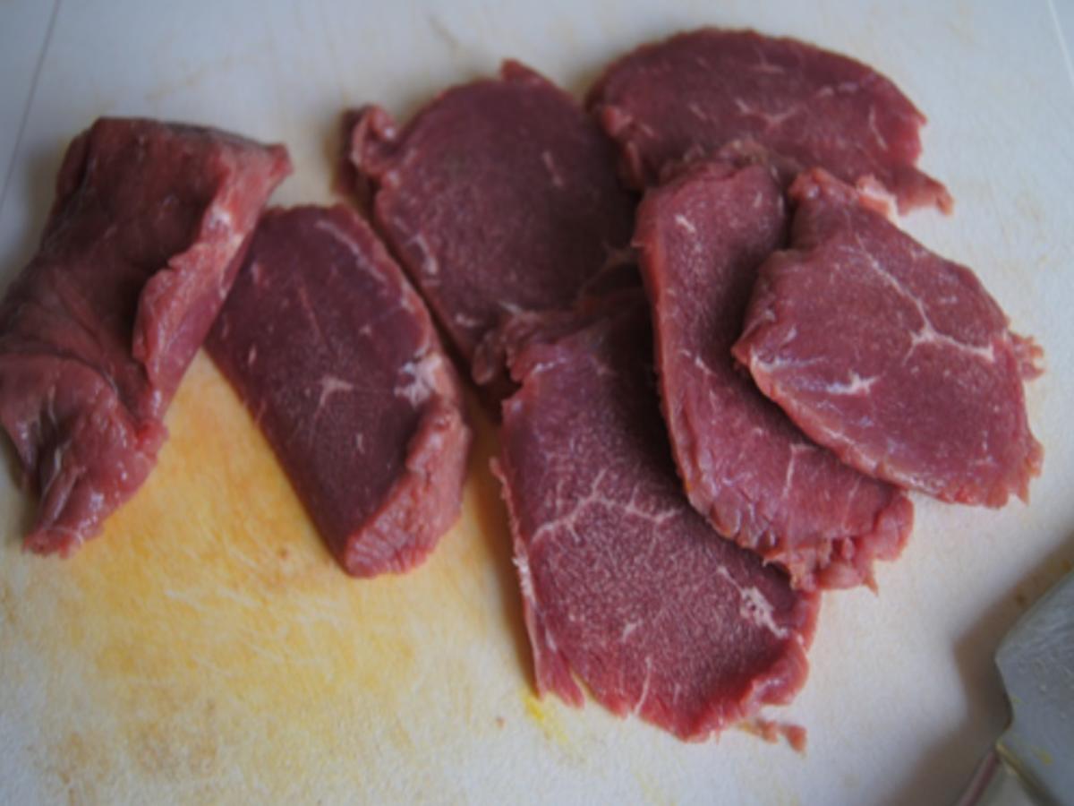 Pfannengerührte Rindfleischstreifen mit Paprika und herzhaften Kartoffelstampf - Rezept - Bild Nr. 8868