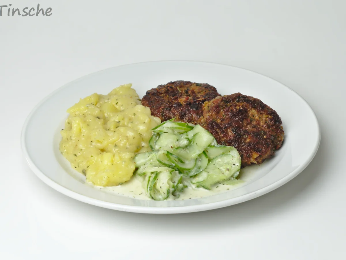 Rezept: Frikadellen/Fleischküchle (bei uns) :-) ... mal anders... Bild Nr. 8867 Frikadellen/Fleischküchle (bei uns) :-) ... mal anders... - Rezept - Bild Nr. 8867