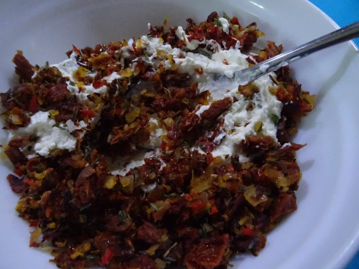 Italienischer Brotaufstrich mit Ricotta - Rezept - Bild Nr. 8876