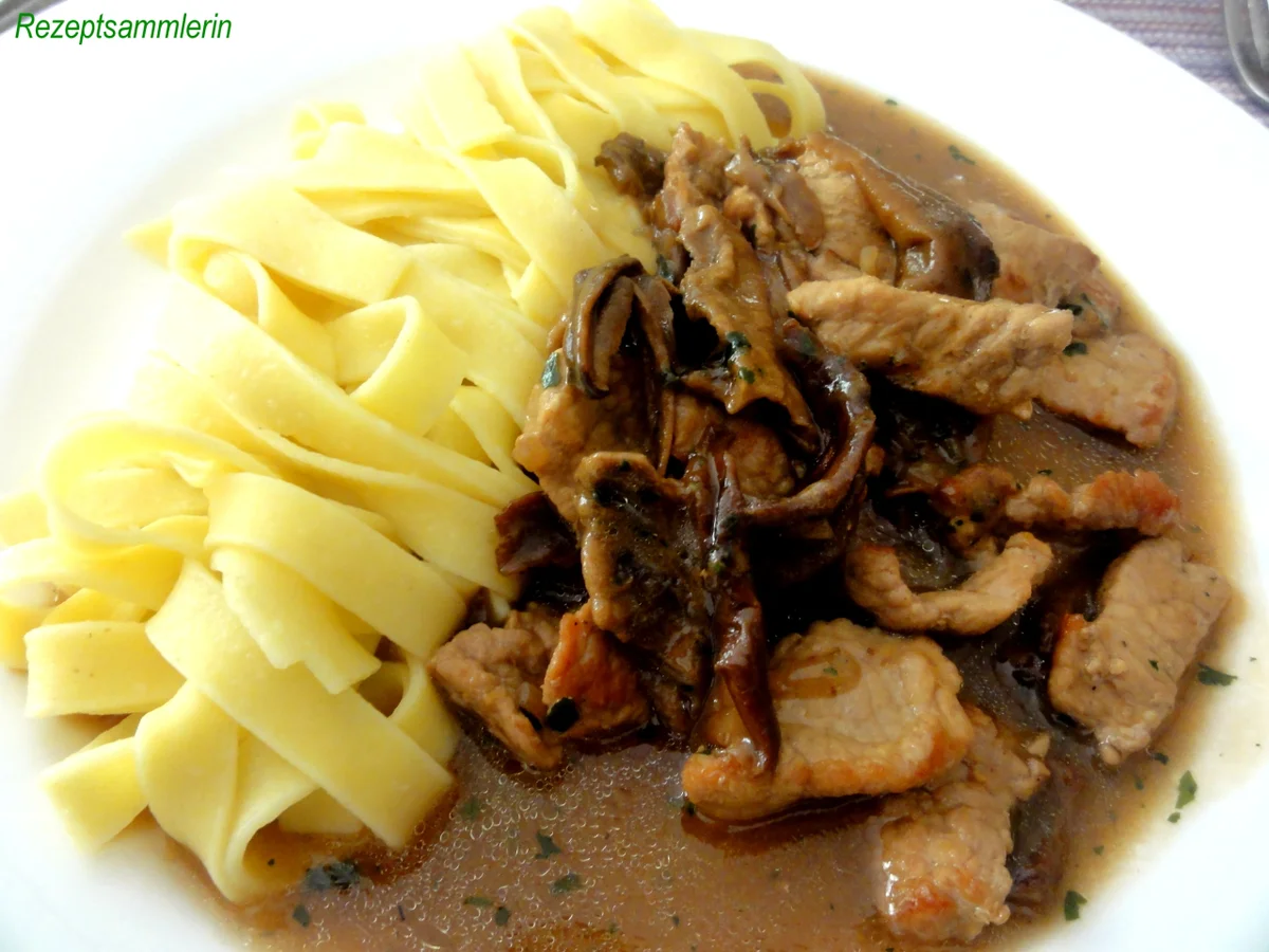 Fleisch:   GESCHNETZELTES mit Steinpilzen >>> Kochbar Challenge 9.0(September 2019) - Rezept - Bild Nr. 8893