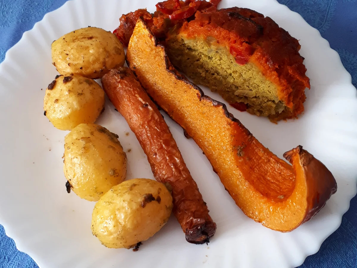 Kicherbraten mit Ofengemüse vegan - Rezept - Bild Nr. 8917